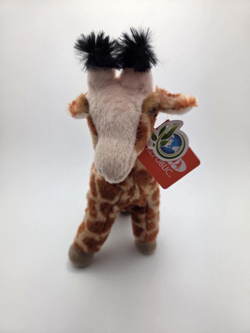 Wild Republic Giraffe Stuffed Animal Plush! New with Tags (11 inch)